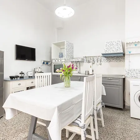 Appartement A Spiaggia, Seafront With The 10 Steps Away *