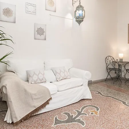 A Spiaggia, Seafront With The 10 Steps Away Savona