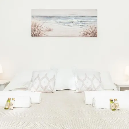 A Spiaggia, Seafront With The 10 Steps Away Savona
