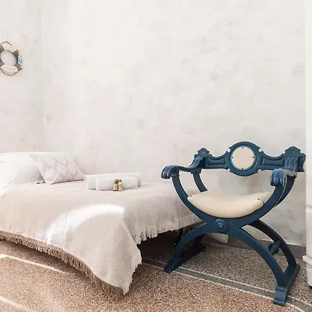 Daire A Spiaggia, Seafront With The 10 Steps Away Savona