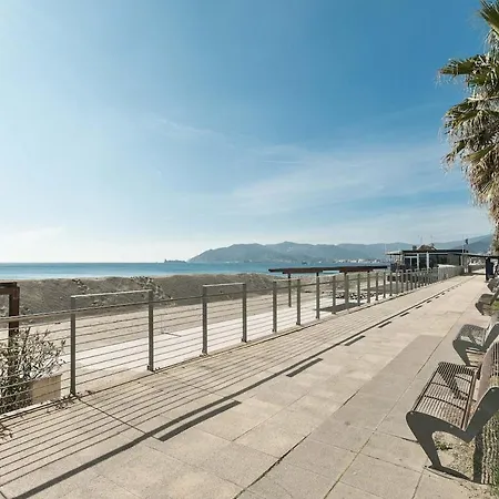 A Spiaggia, Seafront With The 10 Steps Away Lejlighed